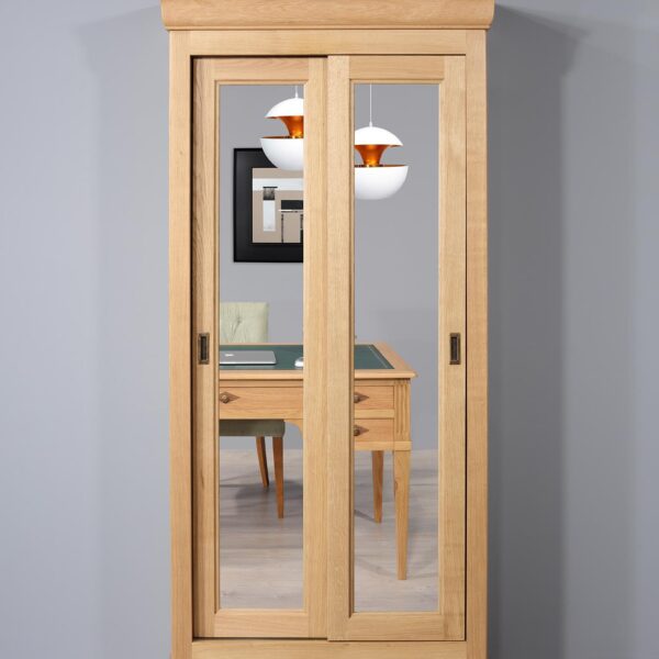 Armoire 2 portes Nathan réalisé en Chêne Massif portes coulissantes MIROIR de style Louis Philippe SEULEMENT 1 DISPONIBLE