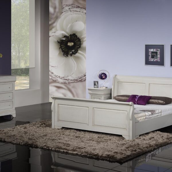 LIT Bateau Jean 180x200, réalisé en chêne massif de style Louis Philippe Campagnard Finition Chêne Brossé Gris Perle