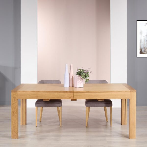 Table de repas rectangulaire Jean réalisée en chêne Ligne Contemporaine 200x100 avec ses 5 allonges Total Longueur 5 mètres