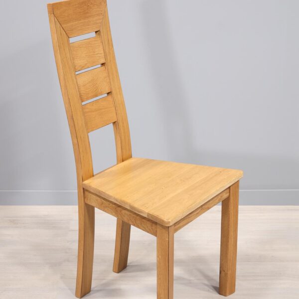 Chaise Mathis réalisé en Chêne Massif Ligne contemporaine Assise chêne